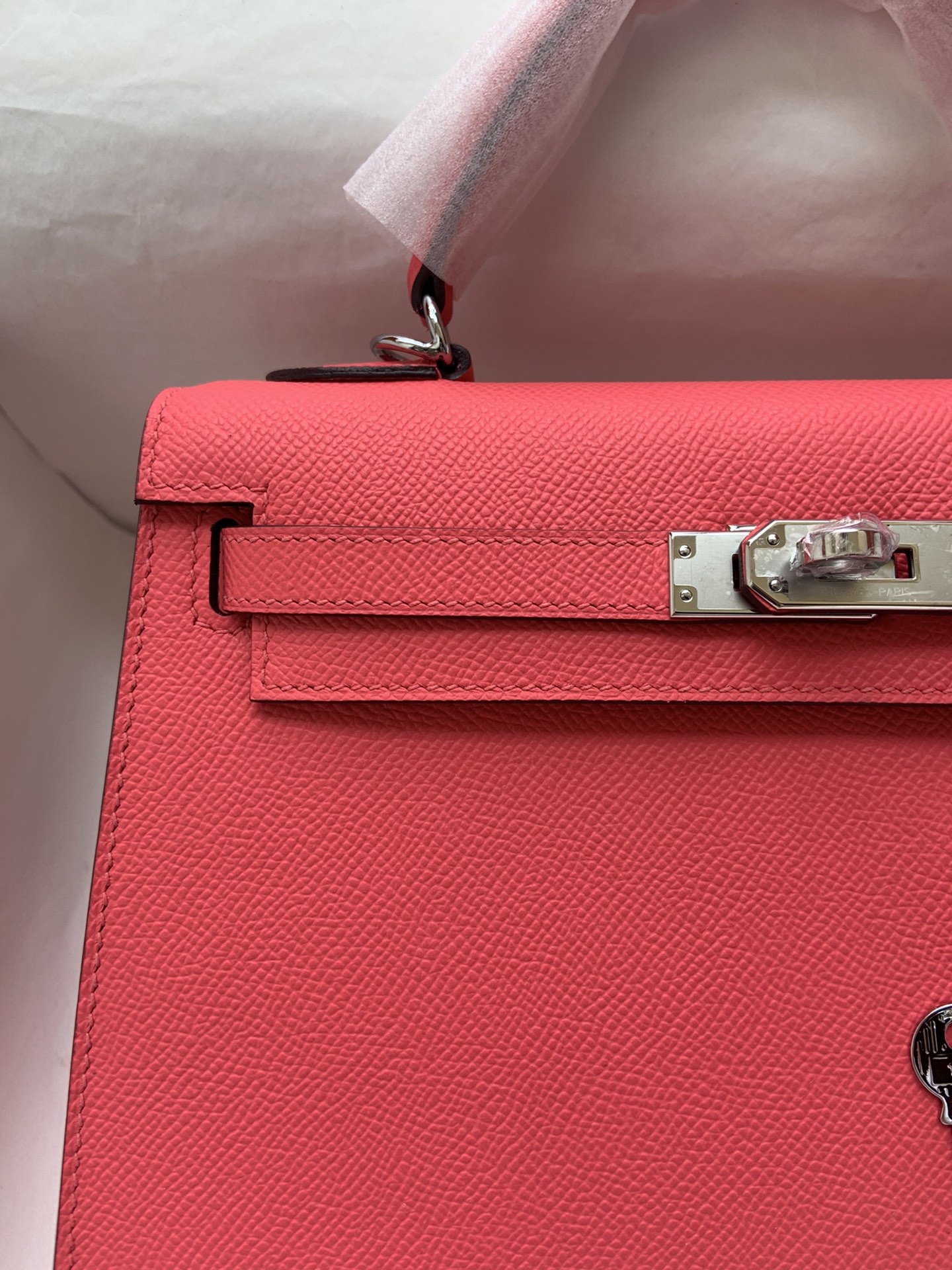 Hermes Kelly 28cm Handbag Shoulder Bag in Rose Azelee Epsom Leather